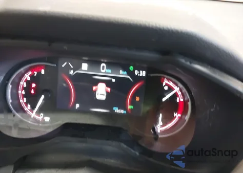 2023 Toyota Rav4 Xle z USA, uszkodzony, nr VIN 2T3W1RFV0PC218493